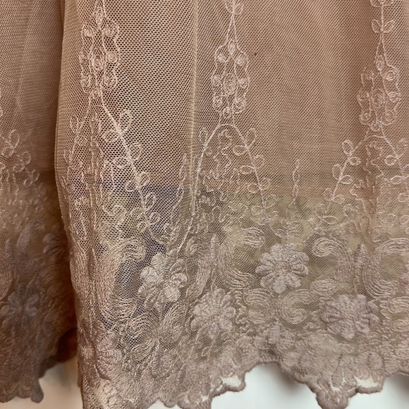 Miss Minuet strapless lace dress - Picture 3 of 14